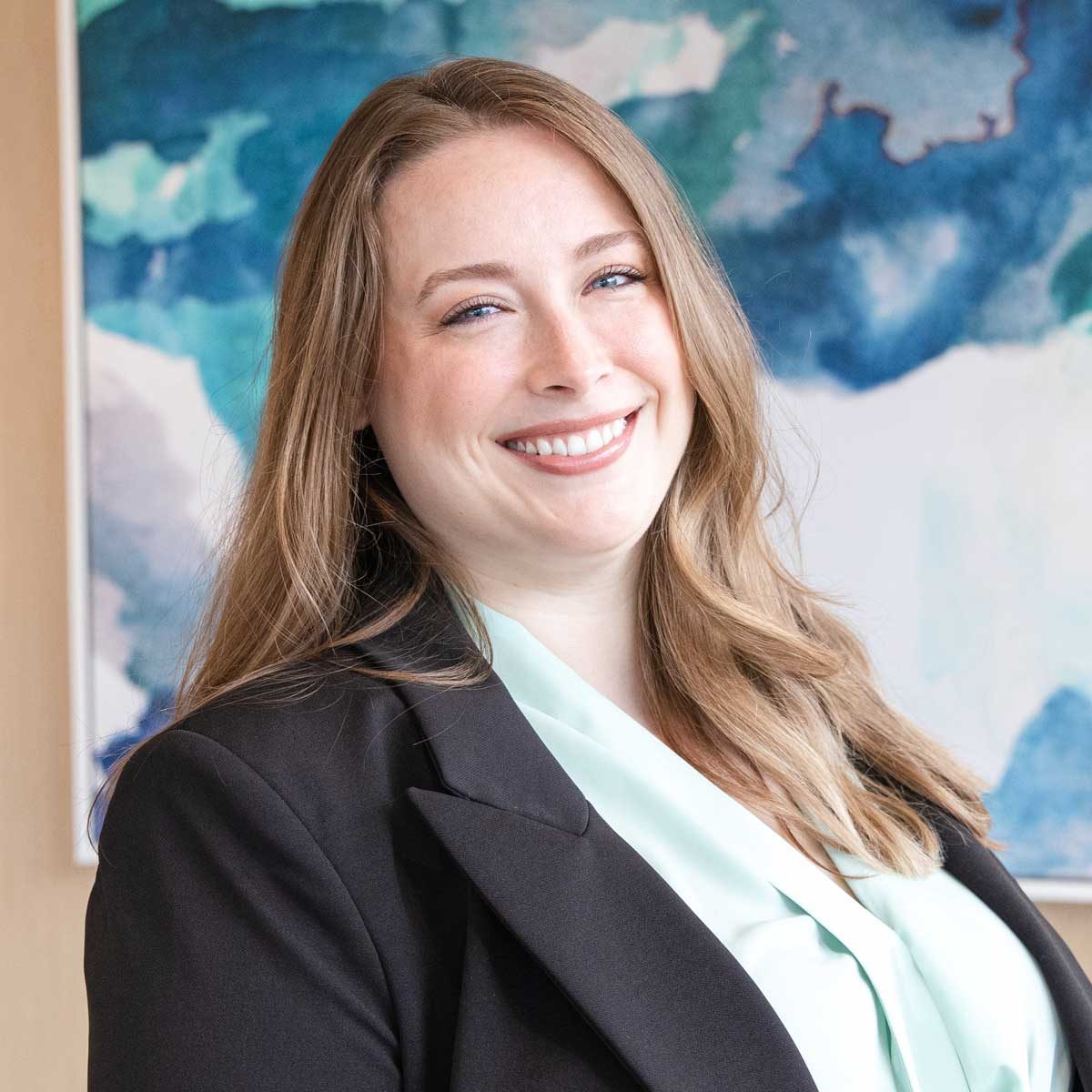 Cruz,-Jennifer-official-headshot-edited