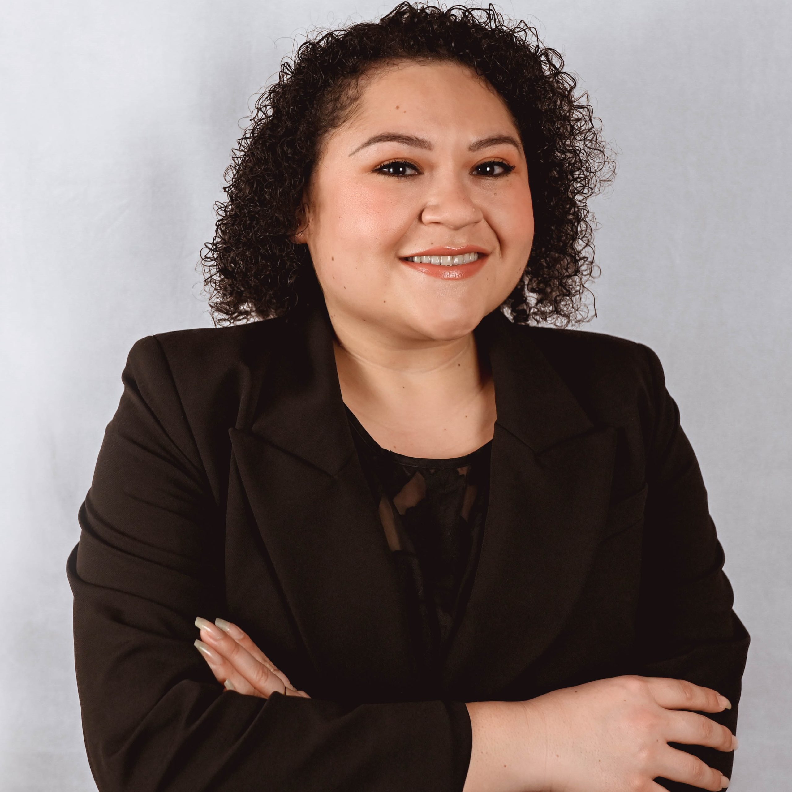 E Hernandez 2023 Headshot final